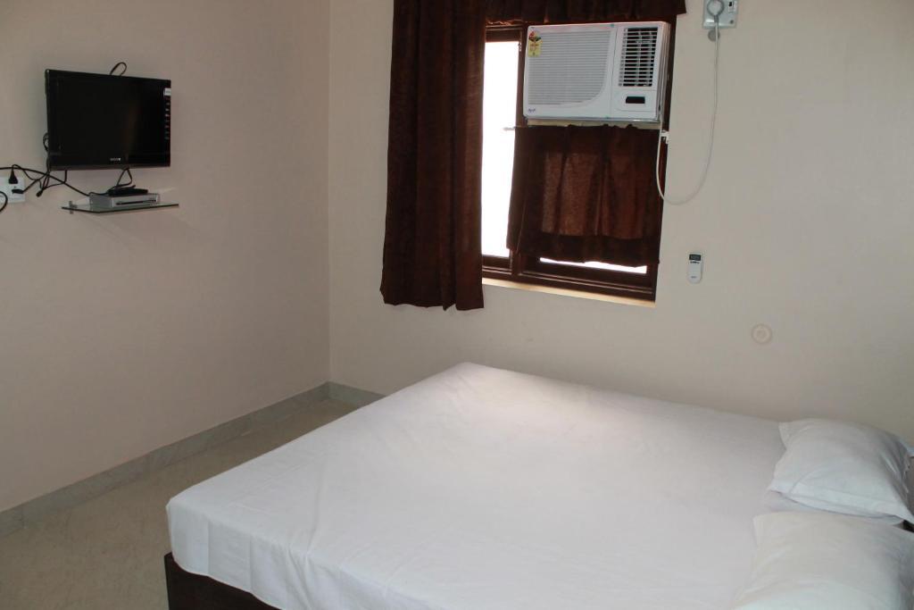 Hotel Ram Singh Palace Jaipur Chambre photo
